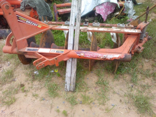 359000ครับ คูโบต้าL4708อุปกรณ์3 อย่าง ผาน ดันดินหน้า โรตารี่ ขายถูกครับ