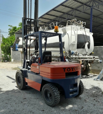 ขาย  3.5 ตันT0Y0TA 5FGE35 รุ่นยอดนิยม เก่านอกพร้อมใช้ T.0894071471