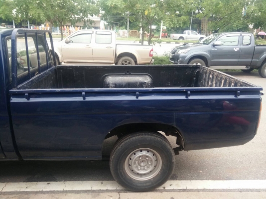 นิสสัน NISSAN BIG M ตอนเดียว