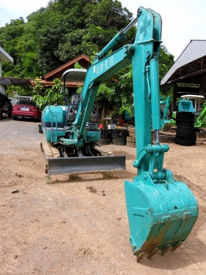 KOMATSU 35R-8 ขนาดPC-35<คอลโทนสั้นปั๊มนิ้ว>รถเก่านอก(มีVDOชม)มีเอกสาร☎️ติดต่อ 085-5632278 (ราคาต่อรองได้)