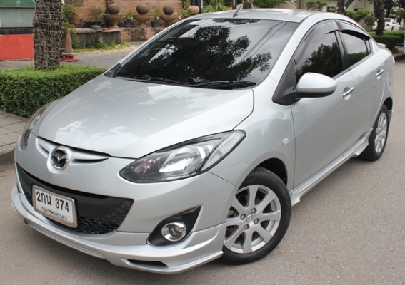 Mazda2 ปี 2013 ตัวElegance ชุดแต่งรอบคัน สภาพสวยพร้อมใช้ Mazda2 ปี 2013 ตัวElegance ชุดแต่งรอบคัน สภาพสวยพร้อมใช้
