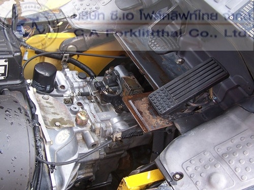 ขาย รถโฟล์คลิฟท์ KOMATSU รุ่น FD25HT-16