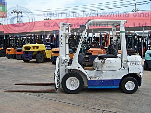 ขาย รถโฟล์คลิฟท์ TOYOTA รุ่น 7-FD25 (1)
