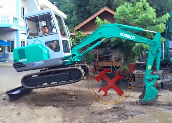ขายรถขุดยอดฮิต KOBELCO SK027 ขายรถขุดยอดฮิต KOBELCO SK027