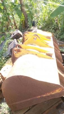 ขายบุ้งกี่รถตักล้อยาง โคมัสสุ  510 สภาพสวยเปลี่ยนปากอย่างเดียวขายไม่แพงครับ