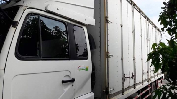 รถหกล้อ รถหกล้อ