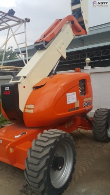 รถกระเช้าล้อยาง JLG 600J  (ยกได้สูง 18.5 เมตร)
