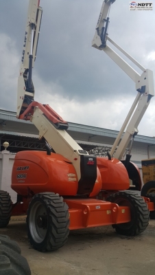 รถกระเช้าล้อยาง JLG 600J  (ยกได้สูง 18.5 เมตร)