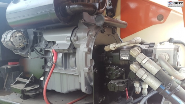 รถกระเช้าล้อยาง JLG 600J  (ยกได้สูง 18.5 เมตร)