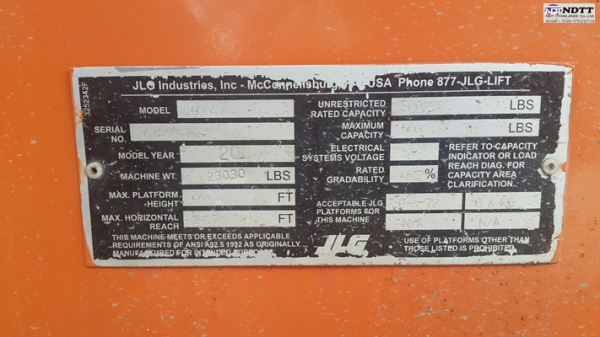 รถกระเช้าล้อยาง JLG 600J  (ยกได้สูง 18.5 เมตร)