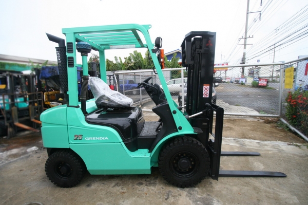 ขายโฟล์คลิฟท์ มิตซู รุ่นล่าสุด ยก 2.5 ตัน 3 เมตร(มีเสาสูงสุด 6.5 เมตรเปลี่ยน) ดีเซล ออโต้ 330,000 ฿ 094-4267888 จะเด็ด ขายโฟล์คลิฟท์ มิตซู รุ่นล่าสุด ยก 2.5 ตัน 3 เมตร(มีเสาสูงสุด 6.5 เมตรเปลี่ยน) ดีเซล ออโต้ 330,000 ฿ 094-4267888 จะเด็ด