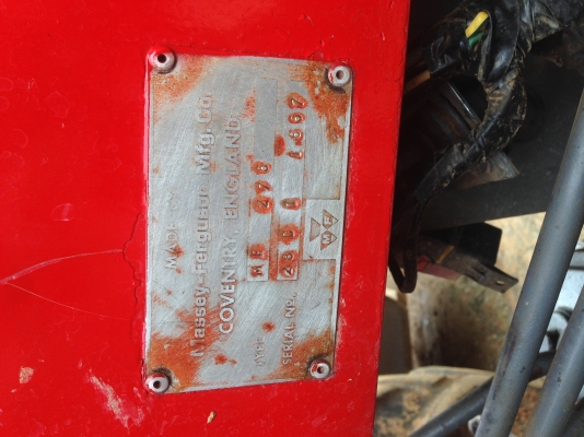 ขายรถไถแมสซี่ 275 พร้อมดันหน้ากับผาน7 มีเอกสารขึ้นเล่มได้ รถสวยพร้อมใช้งาน