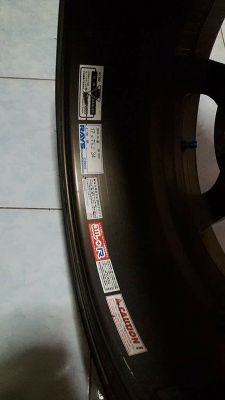 ขายแม็ก TE37 พร้อมยางเลย ขอบ17 หล่อๆ