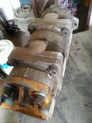 ขายปั๊มไฮโดรลิก3ตอน