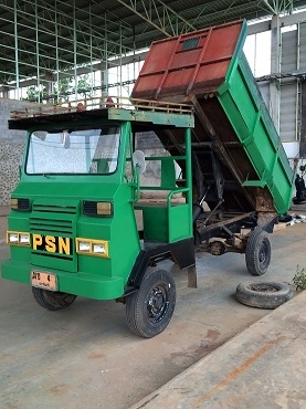 รถอีแต๋นดั๊ม