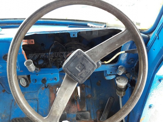 รถเทเลอร์หัวยาว  ยี่ห้ออีซูซุ  รหัสเครื่อง 6BD1  ขนาด 165 แรงม้า