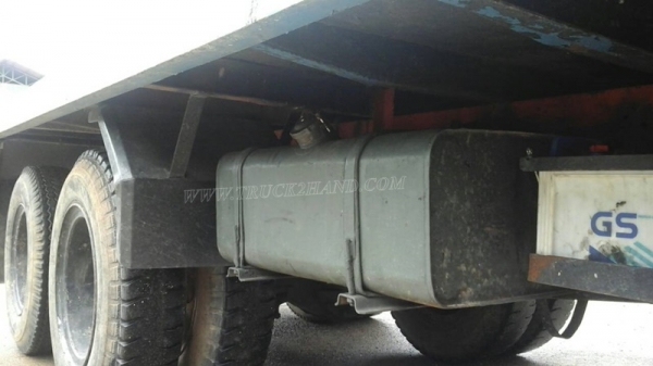 รถเทเลอร์หัวยาว  ยี่ห้ออีซูซุ  รหัสเครื่อง 6BD1  ขนาด 165 แรงม้า