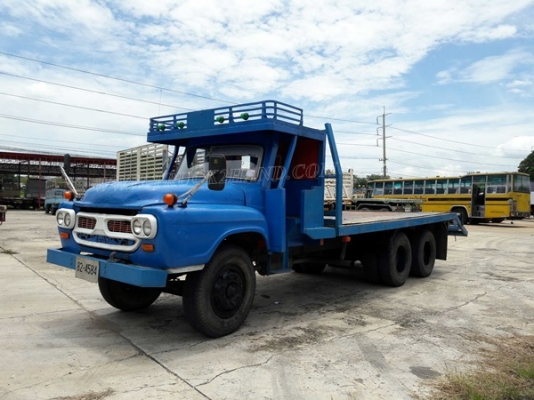 รถเทเลอร์หัวยาว  ยี่ห้ออีซูซุ  รหัสเครื่อง 6BD1  ขนาด 165 แรงม้า