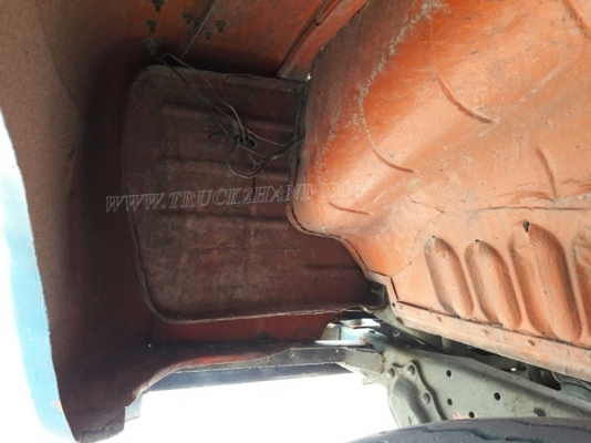 รถเทเลอร์หัวยาว  ยี่ห้ออีซูซุ  รหัสเครื่อง 6BD1  ขนาด 165 แรงม้า