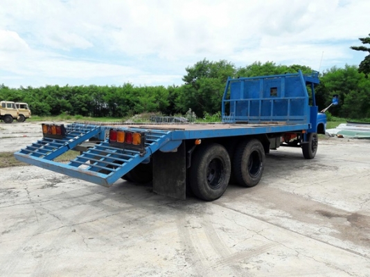 รถเทเลอร์หัวยาว  ยี่ห้ออีซูซุ  รหัสเครื่อง 6BD1  ขนาด 165 แรงม้า