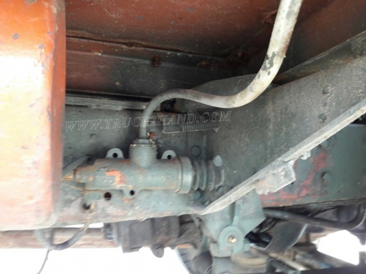 รถเทเลอร์หัวยาว  ยี่ห้ออีซูซุ  รหัสเครื่อง 6BD1  ขนาด 165 แรงม้า