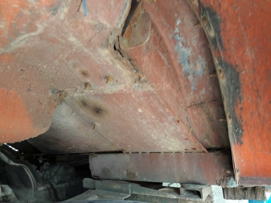 รถเทเลอร์หัวยาว  ยี่ห้ออีซูซุ  รหัสเครื่อง 6BD1  ขนาด 165 แรงม้า