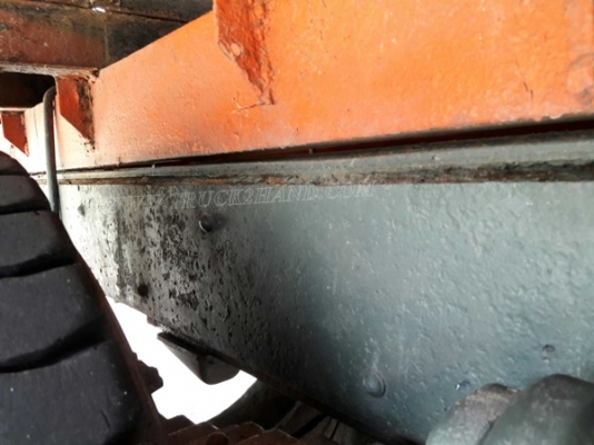 รถเทเลอร์หัวยาว  ยี่ห้ออีซูซุ  รหัสเครื่อง 6BD1  ขนาด 165 แรงม้า