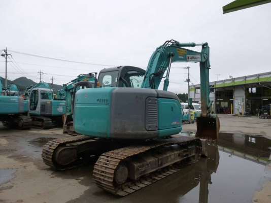 ขายรถขุด KOBELCO SK135SR #YY04  สภาพสวยพร้อมใช้ นำเข้าจากประเทศญี่ปุ่น ติดต่อ อำพล 090-9694506/ 080-3031241