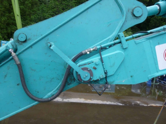 ขายรถขุด KOBELCO SK135SR #YY04  สภาพสวยพร้อมใช้ นำเข้าจากประเทศญี่ปุ่น ติดต่อ อำพล 090-9694506/ 080-3031241