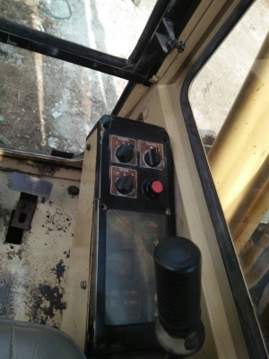 ขายCat El200b สภาพสวยพร้อมใช้ สนใจติดต่ออ๊อฟพิจิตร086-737-9991 ขายCat El200b สภาพสวยพร้อมใช้ สนใจติดต่ออ๊อฟพิจิตร086-737-9991