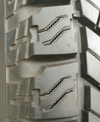 ขาย ยาง YOKOHAMA AT 265/70/16 สวยๆ ขาย ยาง YOKOHAMA AT 265/70/16 สวยๆ