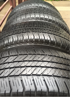 ยาง Bridgestone 265 65 17 ปี14 ดอกเยอะ พร้อมใช้งาน ราคาไม่แพง