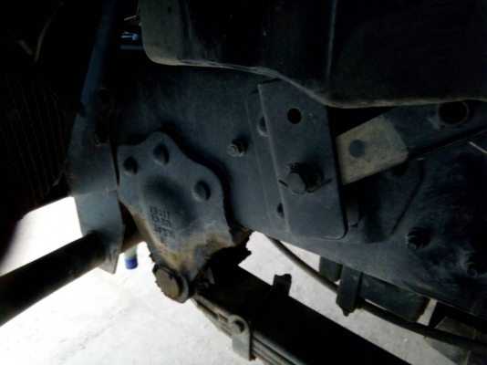 HINO  3M  240แรง ปี39 มีระบบลากพ่วง   รถสวยๆ  ราคา  1,150,000 บาท