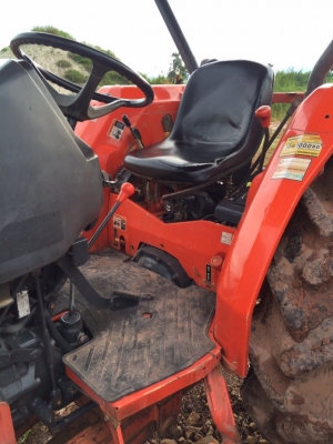 ขาย45di พร้อมอุปกรณ์3ชิ้นดันหน้าผาน6และโรตารี่ ทะเบียนพร้อมโอนคับ