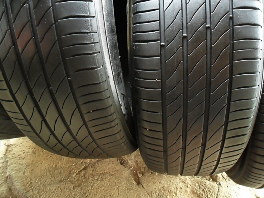 ยางขอบ16  มิชลิน215-60-R16 ลงพื้นปลายปี14 (4เส้น2,400)