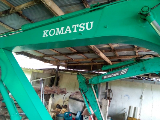 KOMATSU PC120
