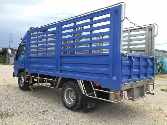 รถอีซูซุ 6 ล้อ รั้ว ( ไม่ดั้ม ) NPR 115 แรงม้า. ปี 32. สนใจติดต่อ 081 - 6079515 รถอีซูซุ 6 ล้อ รั้ว ( ไม่ดั้ม ) NPR 115 แรงม้า. ปี 32. สนใจติดต่อ 081 - 6079515