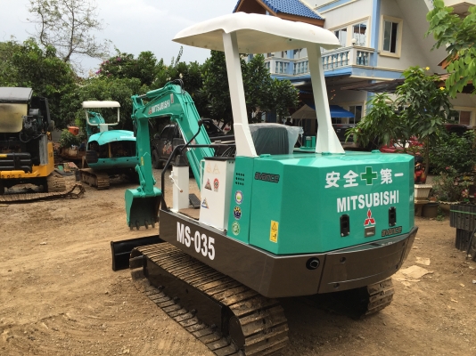 MITSUBISHI MS035 (เท่าPC35) เครื่อง4สูบ นำเข้าจากญี่ปุ่นแท้เอกสารอินวอย 085-1957240