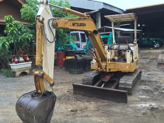 MITSUBISHI MS035 (เท่าPC35) เครื่อง4สูบ นำเข้าจากญี่ปุ่นแท้เอกสารอินวอย 085-1957240