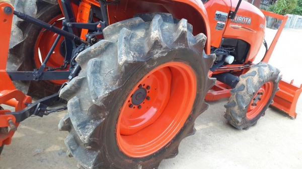 ขายรถไถ KUBOTA L3608 ปี54