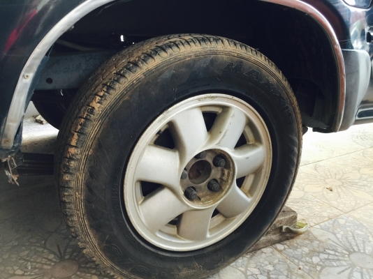 ขายยากเศรฐกิจไม่ดี้ไม่ดี.  ขายถูกๆๆๆ 85000 บาทขายรถสภาพดี