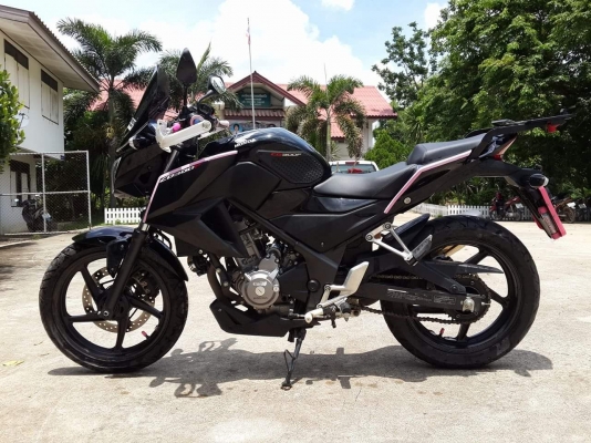 HONDA CB300F HONDA CB300F