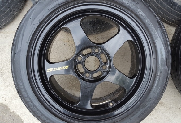 ขายล้อSPOON 15 4รู100 กว้าง6.5 ET38 พร้อมยาง 4 ล้อ ขายล้อSPOON 15 4รู100 กว้าง6.5 ET38 พร้อมยาง 4 ล้อ