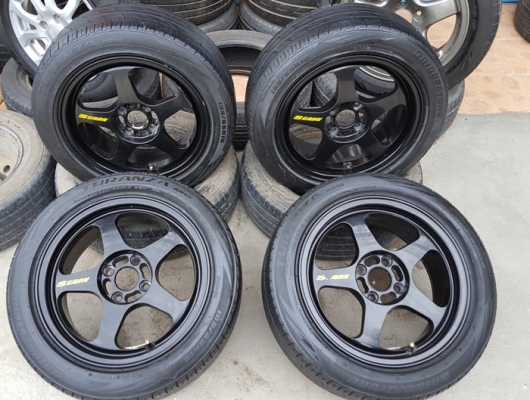 ขายล้อSPOON 15 4รู100 กว้าง6.5 ET38 พร้อมยาง 4 ล้อ