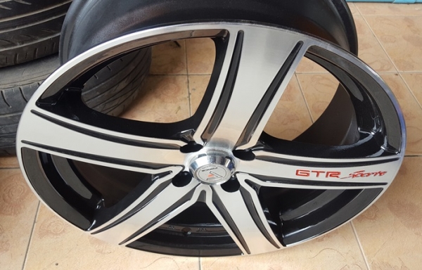 ขายล้อ GTR Sports ขอบ 17 4รู 100 กว้าง 7 4 ล้อ