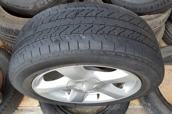 ขายล้อISUZU V Cross 17 ยาง215/55/17 ปี 13 4 ล้อ