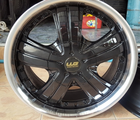 ขายล้อขอบ17 6 รู กว้าง705 ET30 2 ล้อ ขายล้อขอบ17 6 รู กว้าง705 ET30 2 ล้อ