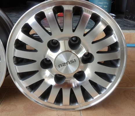 ขายล้อISUZU ขอบ14 กว้าง5.5 4 ล้อ