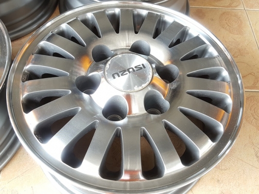ขายล้อISUZU ขอบ14 กว้าง5.5 4 ล้อ