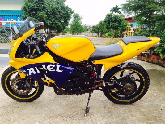 HONDA VFR 400 ทะเบียนแท้ ถูกสุดในสามโลก HONDA VFR 400 ทะเบียนแท้ ถูกสุดในสามโลก